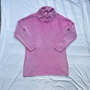 Women’s pretty pink sweater